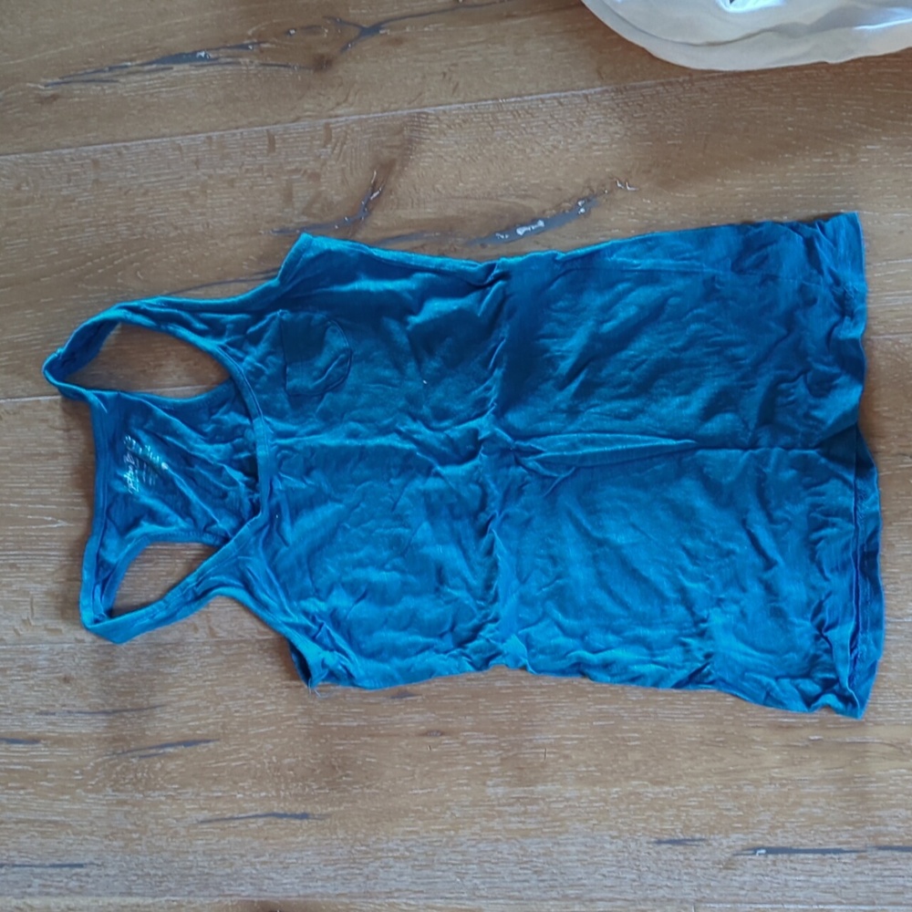 Like new pocket tank